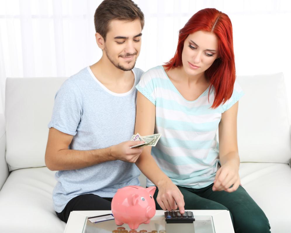 Společné finance v partnerství: Klíč k harmonickému soužití?